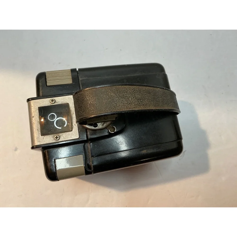 Kodak Vintage Brownie Hawkeye Flash Model Camera Bakelite Black MidCentury AS-IS